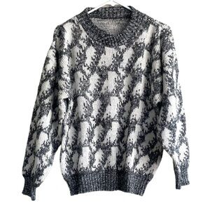Mohair Powdered Houndstooth Pullover Sweater Medium